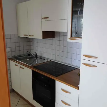 Sibenik Riviera 7076 Apartment *