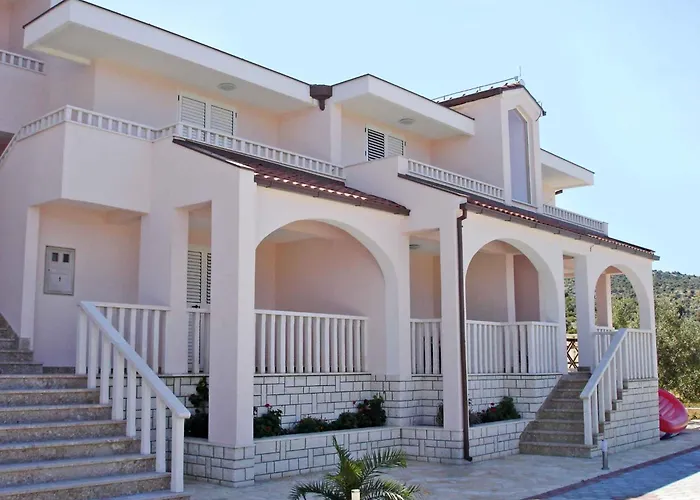 Sibenik Riviera 7076 *